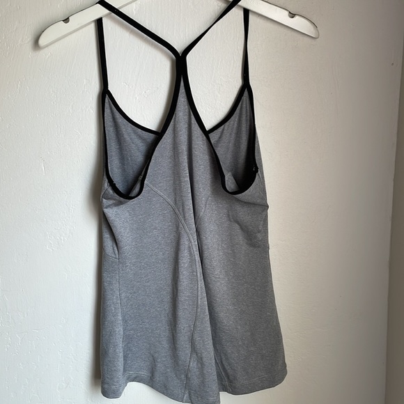 Layer 8 performance top - Picture 5 of 6